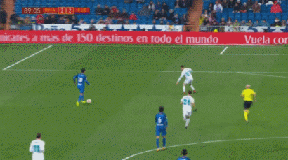 拉莫斯替补绝杀 巴黎圣日耳曼险胜尼斯