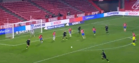 特雷杨告别老鹰，加盟奇才开启新征程