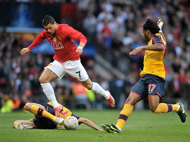 阿森纳0-0利物浦！枪手7连胜终结仍6分领跑英超 红军3连平+0射正