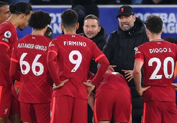 格林：NBA只有两个人我不敢说垃圾话，一个惹不起，一个喷不过